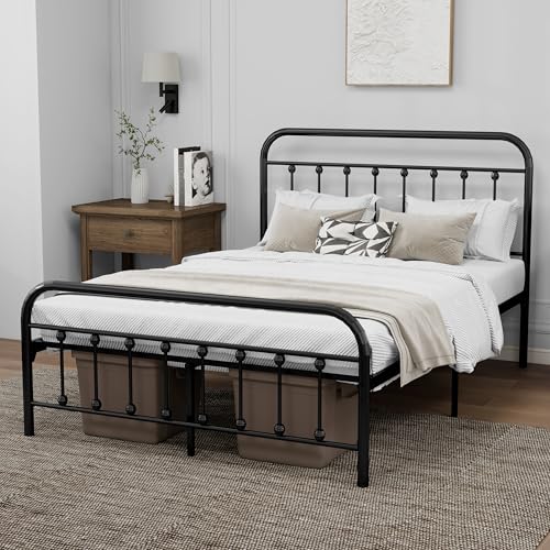 White Metal Full Size Bed Frame with Headboard Footboard T382