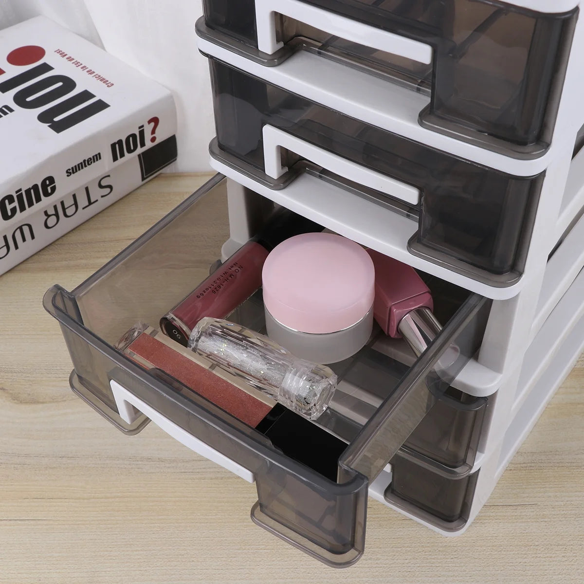 Four-layer Plastic Storage Cabinet Q420