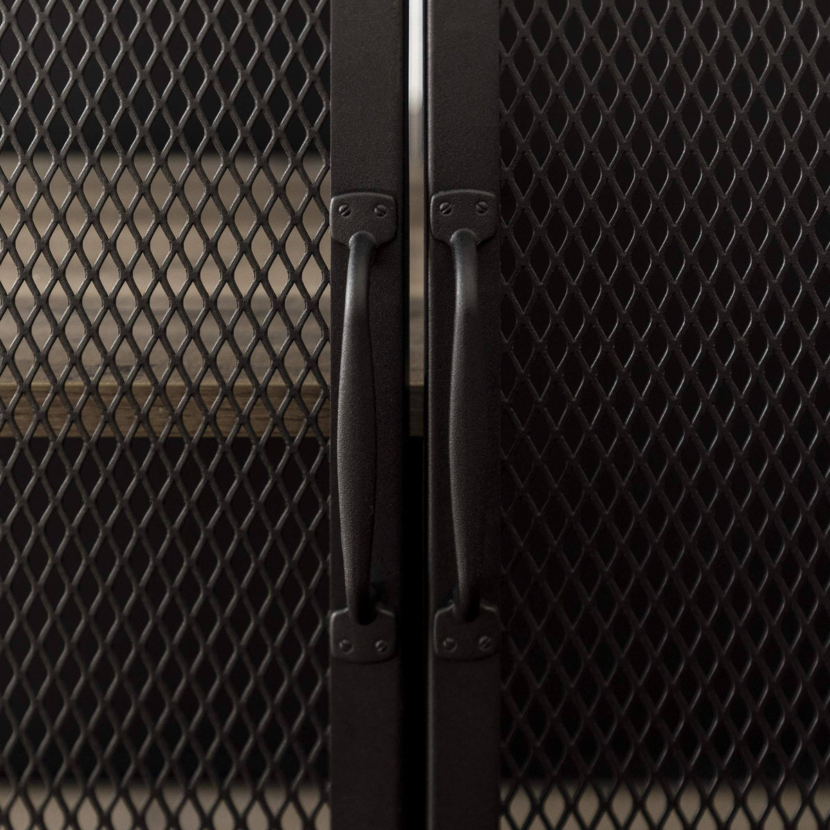33 inch Grey Wash Bar Cabinet with Metal Mesh U829402