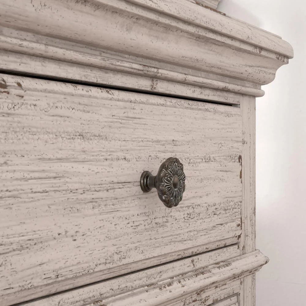 Antique White Wood Seven Drawer Dresser C5138