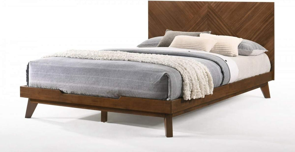 California King Brown Walnut Panel Bed with Wood Legs X22218