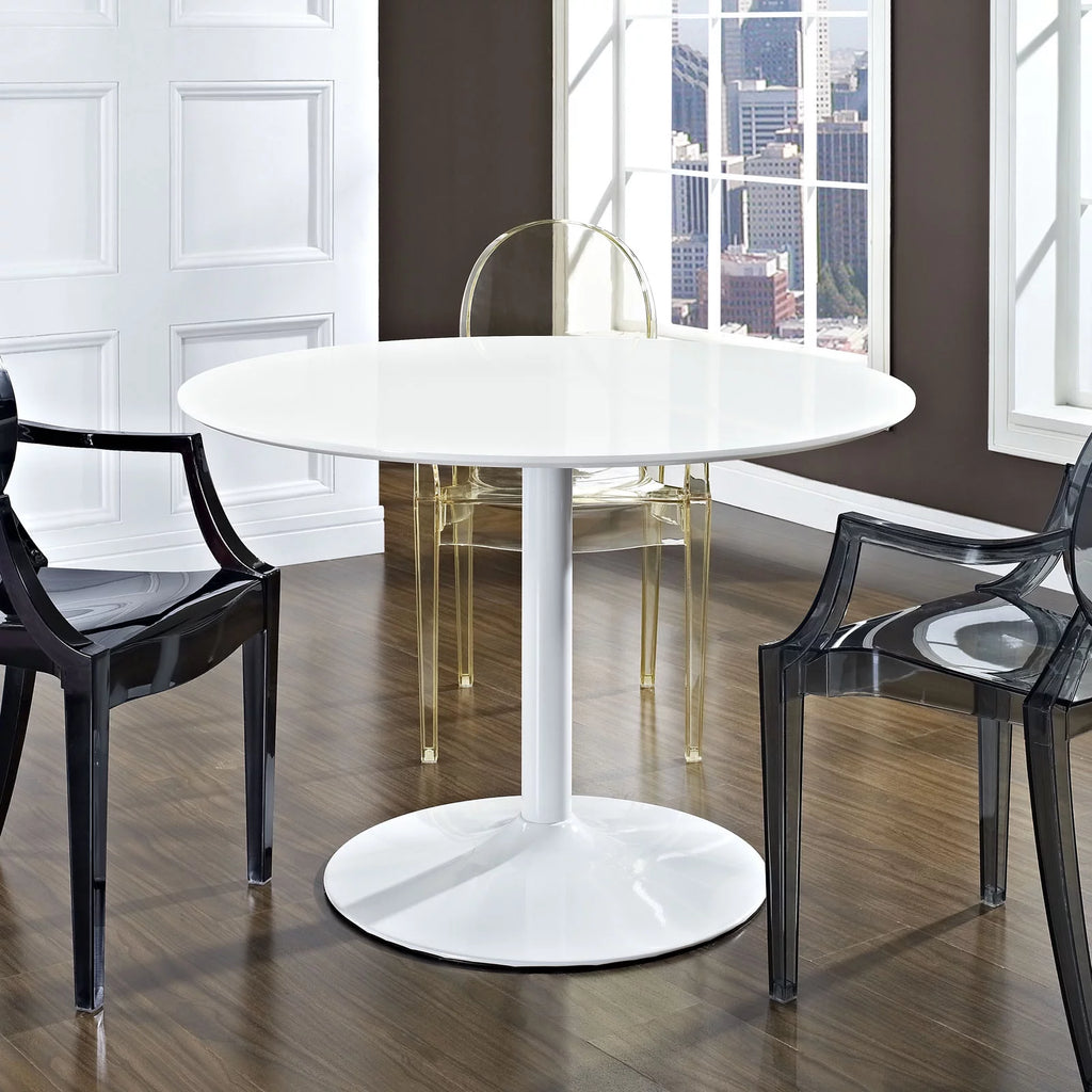 Round Wood Dining Table in White Q827