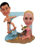 Beach Surf Couple U130711
