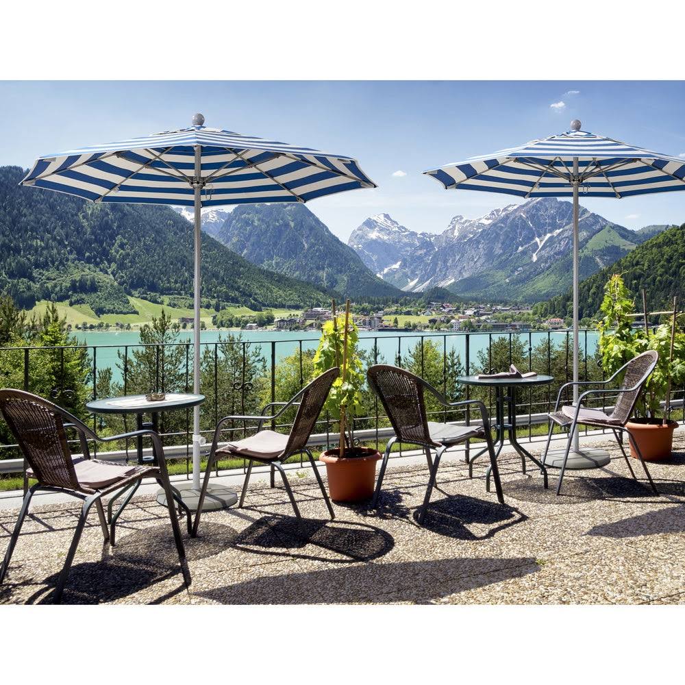 7.5 ft. Fiberglass Sunbrella Market Umbrella J390