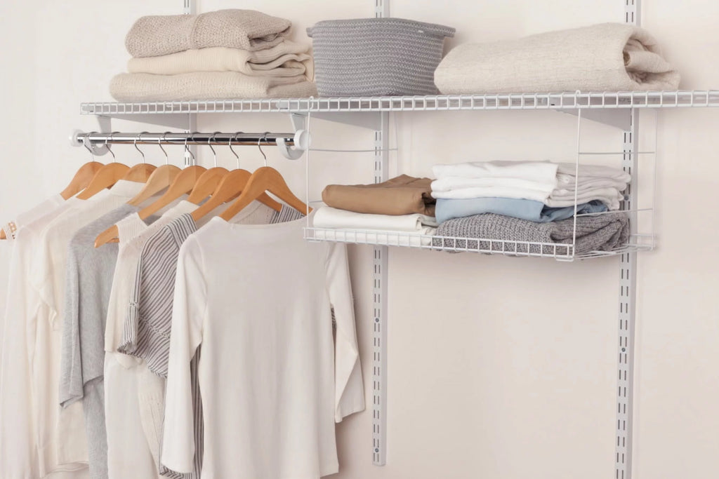 White Hanging Wire Shelf F456456