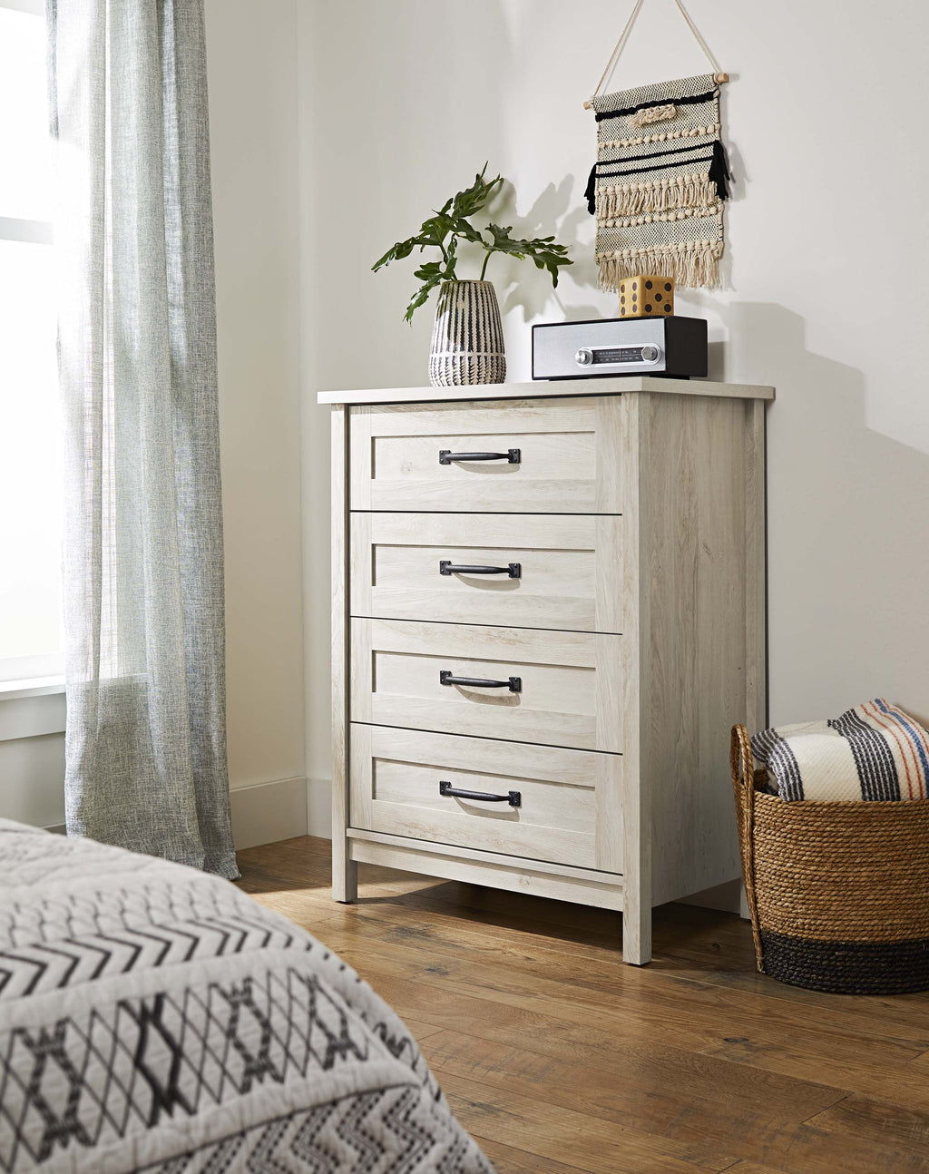 4 Drawer Chest Z1320