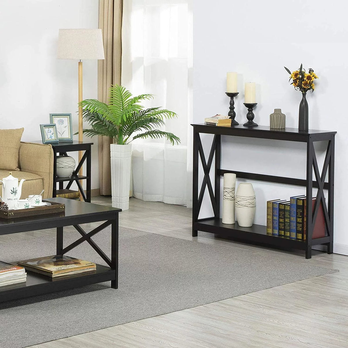 White 40" Console Table with 2 Outlet and 2 USB Ports R3888