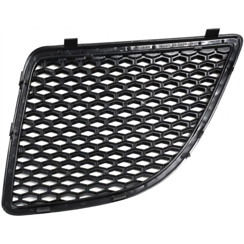 Passenger Side Textured Black Plastic Grille F7945