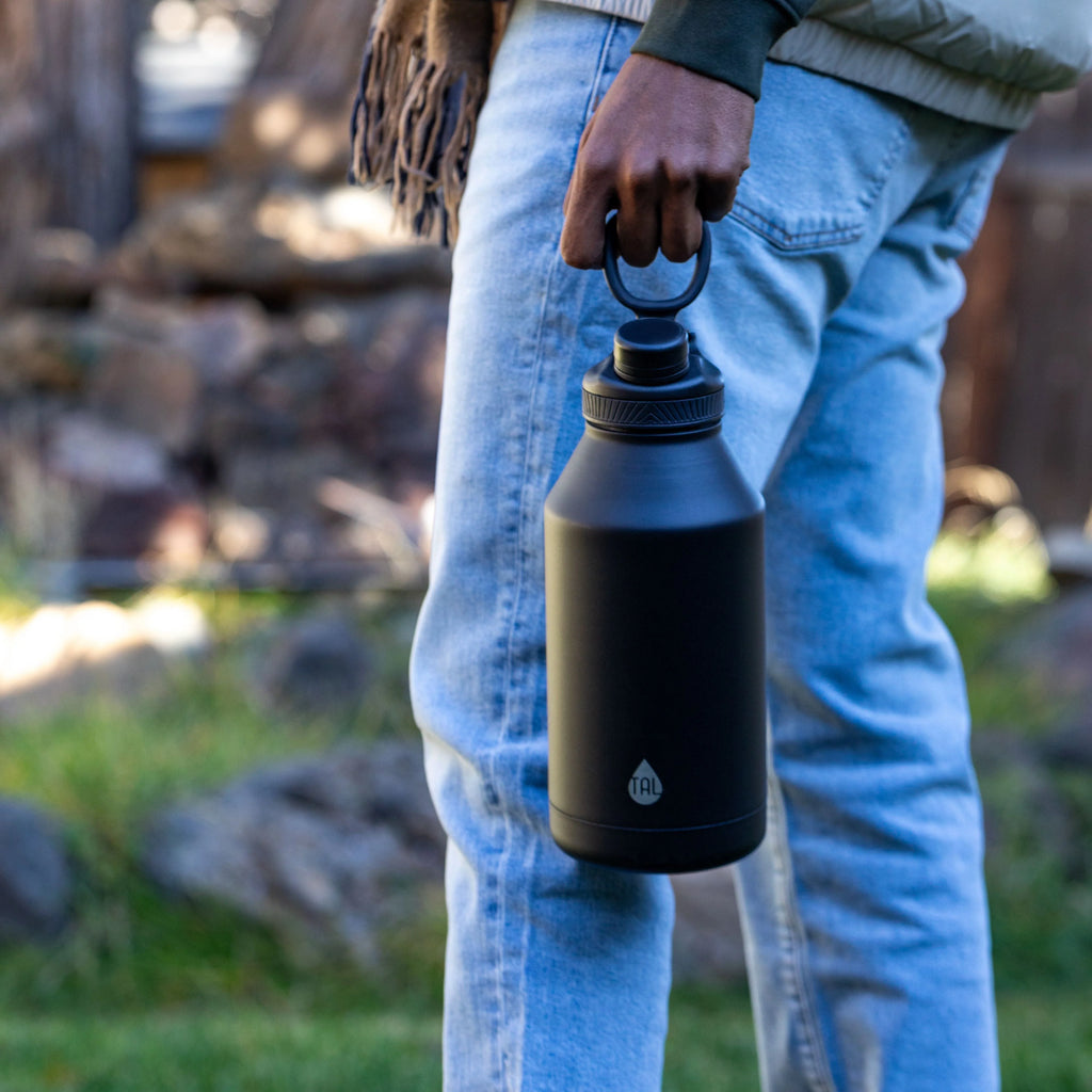 Stainless Steel Water Bottle 64 fl oz, Black R32595