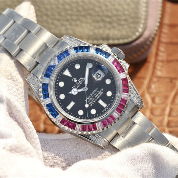 Silver Blue Red Diamond 40mm T3482