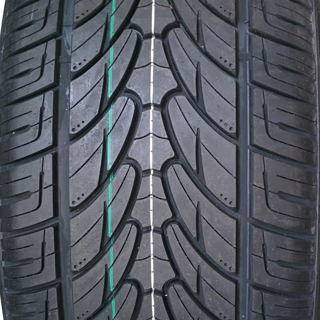 305/45R22 118V XL All Season M+S Performance Truck / SUV Tires V508333