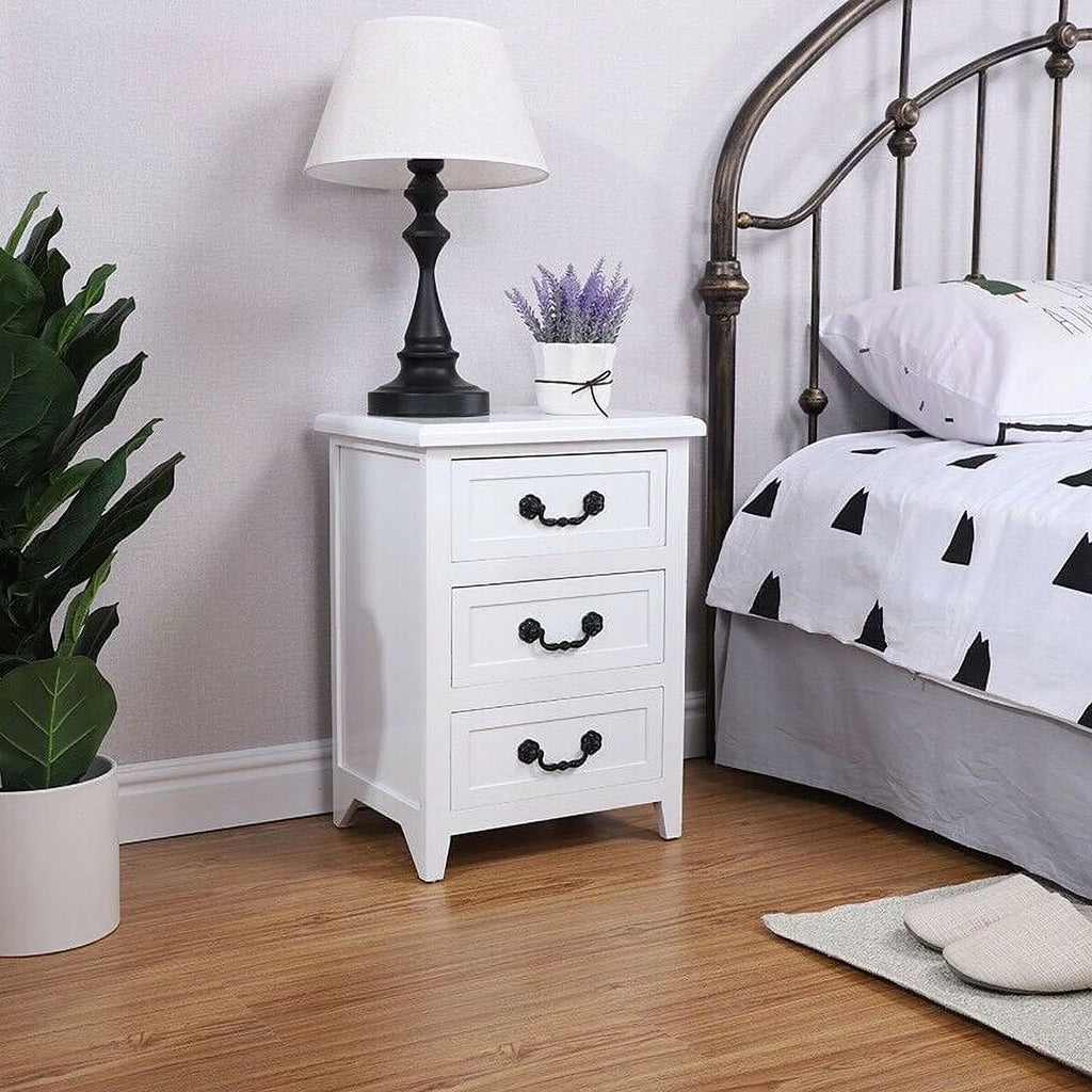 Solid Wood 3-drawer Nightstand Z9431