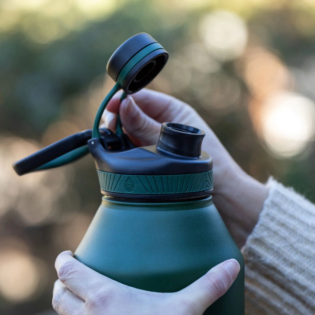 Stainless Steel Water Bottle 64 fl oz, Black R32595